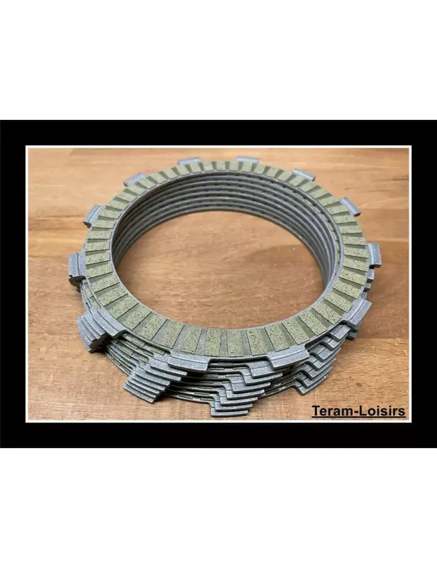 Vente Directe Kit Embrayage 8 Disques Garnis pour CCM 644 DS / Supermoto dès 2004