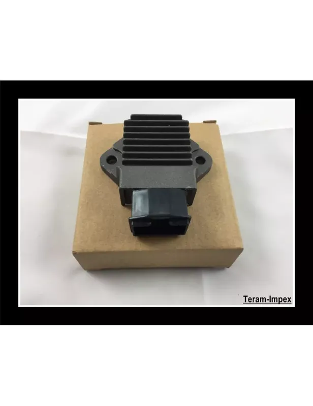 Acheter Direct Régulateur de Tension pour HONDA 125 DYLAN de 2003 2004 2005 (JF10) NEUF