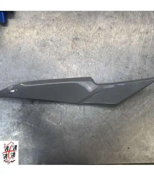 Bon Plan Flanc de selle Gauche KAWASAKI ER6 – 2006-2008