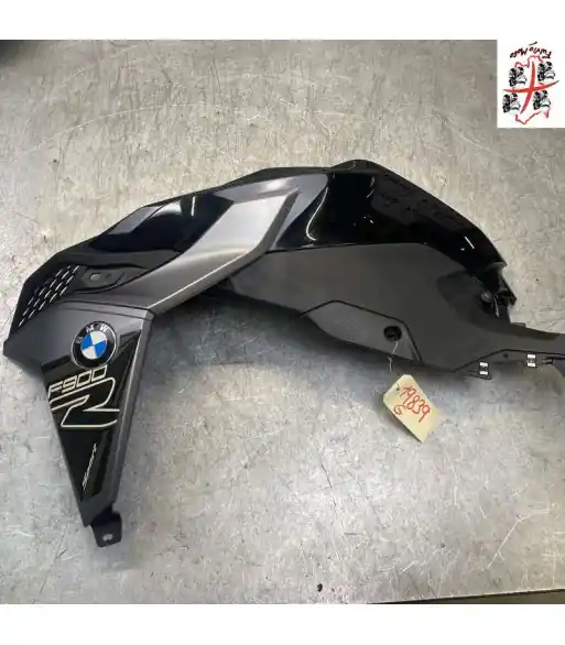 Flanc de carénage Gauche BMW f900r – 2022 Livraison Express