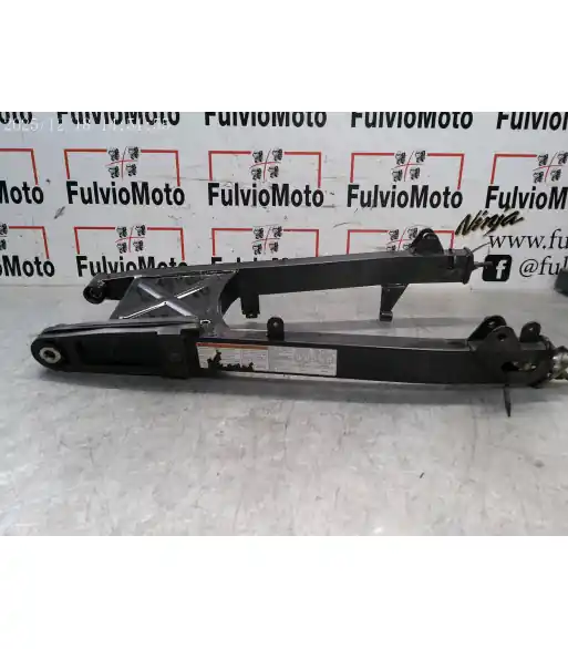 Bras oscillant SUZUKI MARAUDER 125 – 1999 Commander Vite