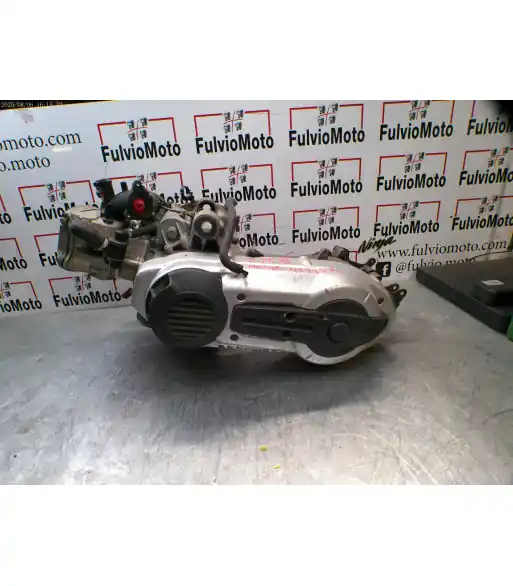 Vente Directe Moteur PIAGGIO X9 500 – 2004