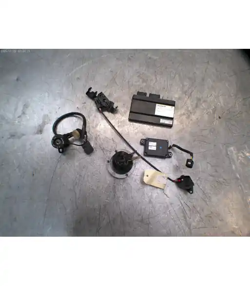 Kit serrure complet TRIUMPH STREET TRIPLE 765 – 2024 Prix Bas