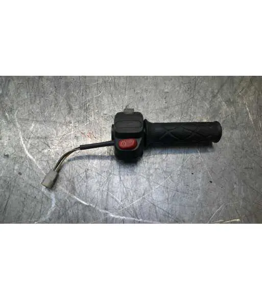 Achetez Aujourd&rsquo;hui Commodo Droit YAMAHA MAJESTY 125 – 2004