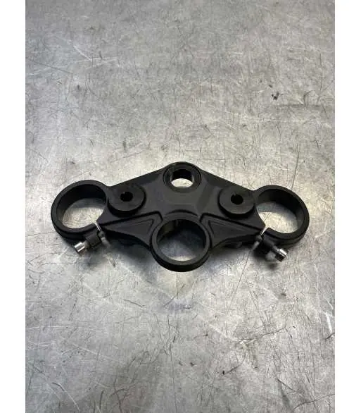 Expédition Rapide Té de fourche supérieur TRIUMPH STREET TRIPLE 660 – 2020