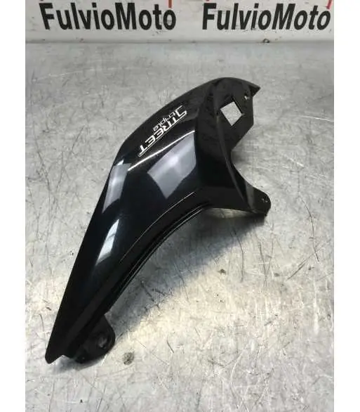 Offre Exclusive Flanc de selle Arrière Gauche TRIUMPH STREET TRIPLE 765 – 2018