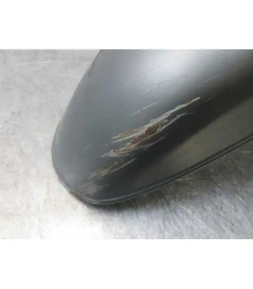 Garde boue Avant Central MOTO GUZZI CALIFORNIA 1100 – 2002 Prix Cassé