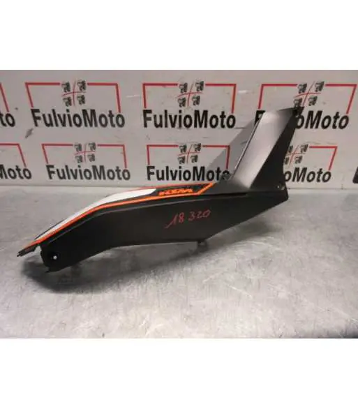 Commander Vite Flanc de selle Arrière Droit KTM DUKE 125 – 2014
