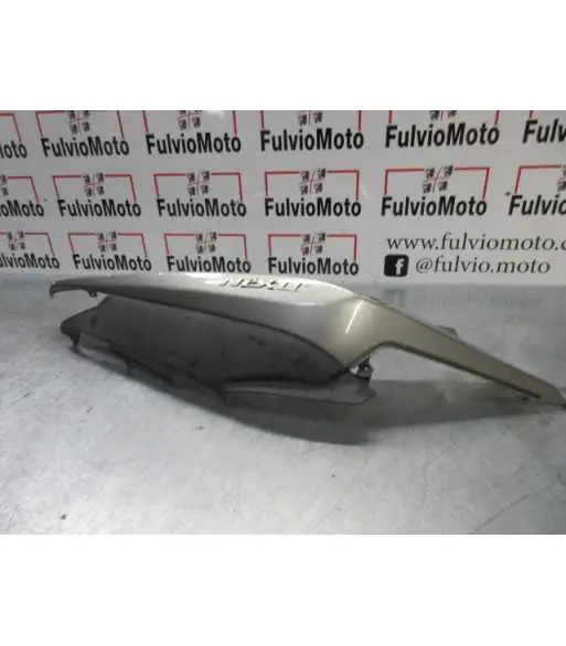 Offre Exclusive Flanc de selle Droit GILERA NEXUS 125 – 2008