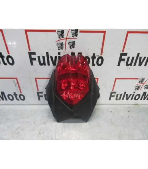 Feu TRIUMPH STREET TRIPLE 675 – 2014 Affaire À Saisir