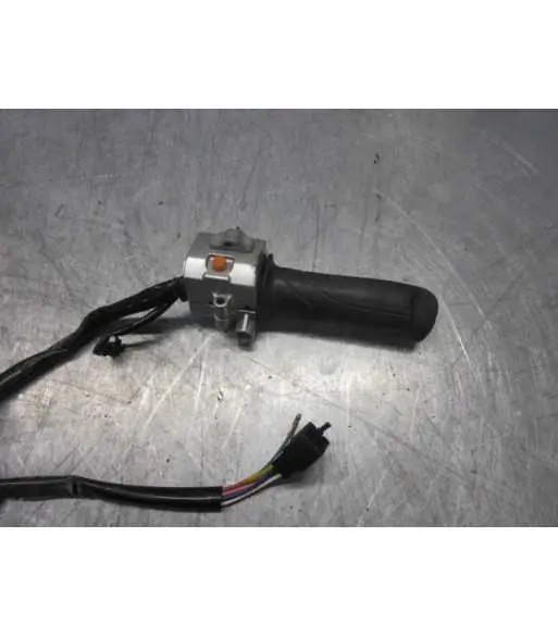 Commodo Droit SYM mio 50 – 2008 Achetez Aujourd&rsquo;hui