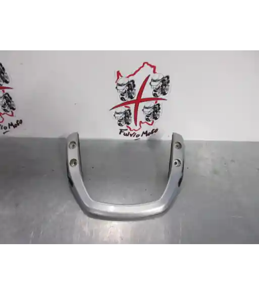 Barre maintien passager – YAMAHA FAZER 600 – 2002 Paiement Sécurisé