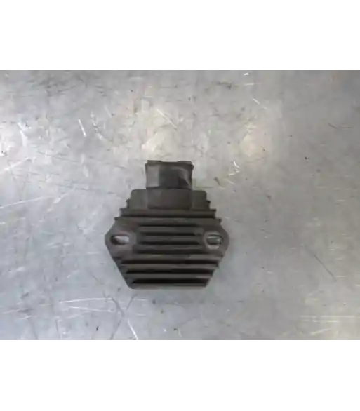 Vente Directe Régulateur – HONDA DYLAN 125 – 2003