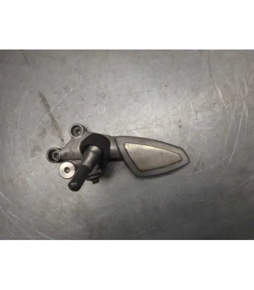 Platine repose pieds avant gauche – TRIUMPH SPRINT ST 955 – 1999 Dernier Modèle