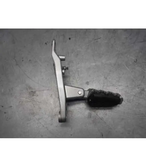 Platine repose pieds avant droite – DUCATI MULTISTRADA 1200 – 2015 Prix Réduit