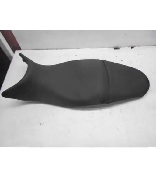 Selle – TRIUMPH STREET TRIPLE 675cc 2009 Vente Directe