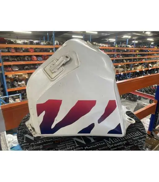 Reservoir – SUZUKI DRSE 650 – 1994 Meilleur Prix