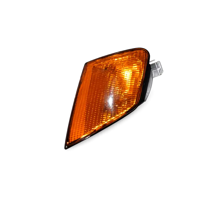 Offre Limitée Clignotant avant gauche origine Piaggio Skipper 125 150