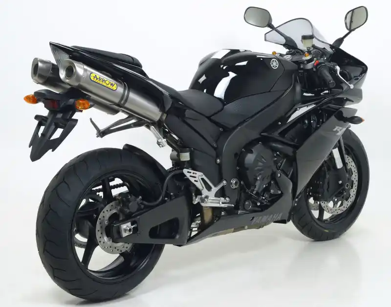 Arrow 2 silencieux Thunder alu et substitut cat pour YZF R1 2007/2008 Prix Cassé