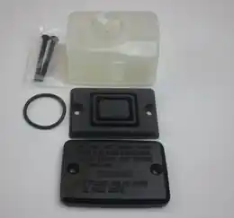 Petit Prix Kit réservoir maître-cylindre HONDA CX500T 1982