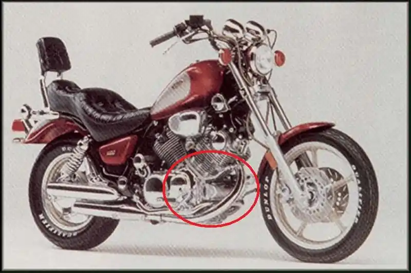 Tube collecteur AV origine pour Yamaha 1100 Virago Prix Cassé