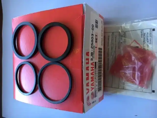 Kit de réparation étrier de frein AV Yamaha XVS650 Dragstar 1997-98 Petit Prix