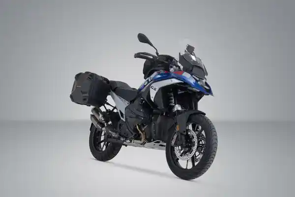 Dernier Modèle Kit valises rigides DUSC Noir 33/33 Litres pour BMW R 1300 GS 2023 et + sw motech