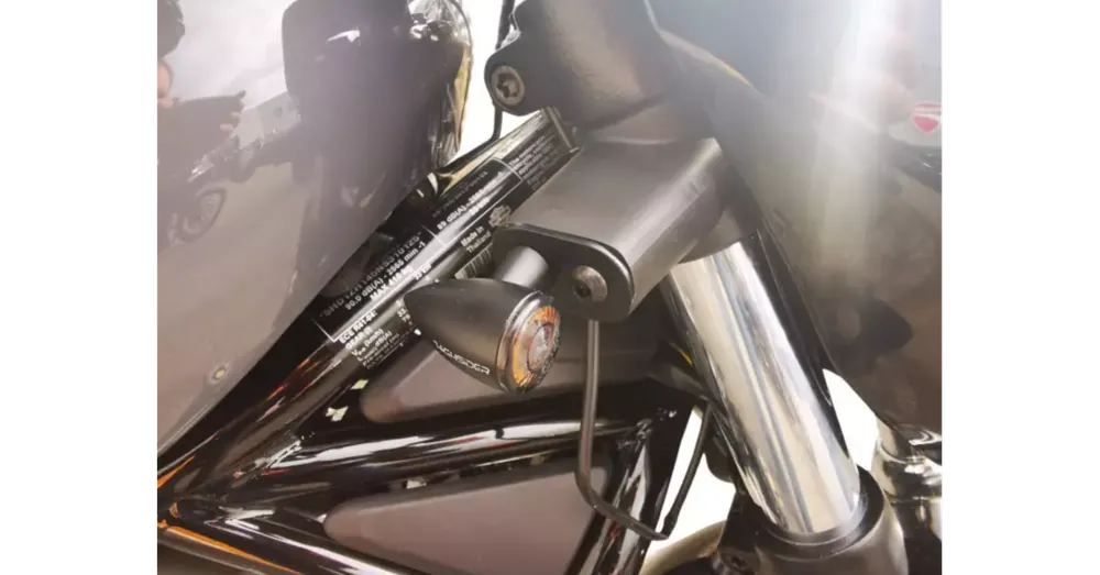 Populaire Caches orifices clignotants avant Harley-Davidson Nightster 975