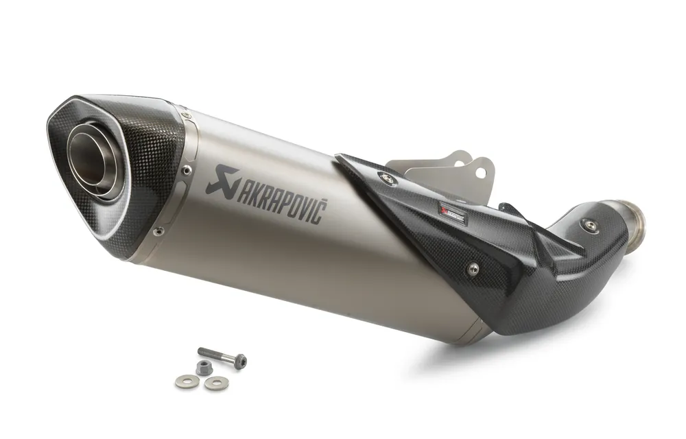 Akrapovic Slip-On LINE système d&rsquo;échappement pour KTM 890 Duke (année 20-) Jusqu&rsquo;à Épuisement Des Stocks