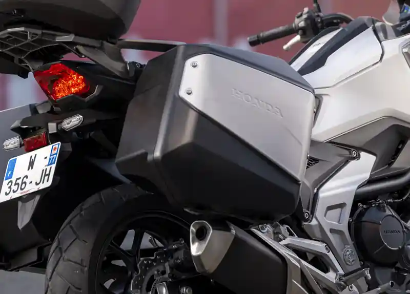 Achetez Aujourd&rsquo;hui Kit de valises latérales pour Honda NC 750 X (21-) original Honda